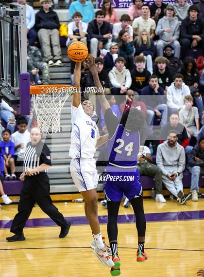 Thumbnail 2 in John Marshall vs Clayton (John Wall Holiday Invitational) photogallery.