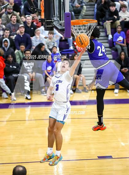 Thumbnail 3 in John Marshall vs Clayton (John Wall Holiday Invitational) photogallery.