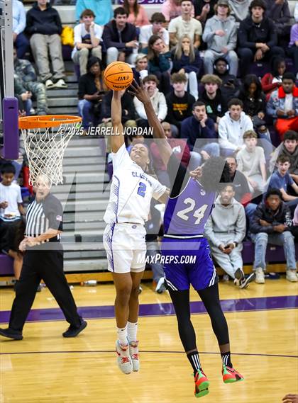 Thumbnail 3 in John Marshall vs Clayton (John Wall Holiday Invitational) photogallery.
