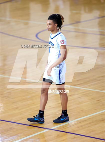 Thumbnail 3 in John Marshall vs Clayton (John Wall Holiday Invitational) photogallery.