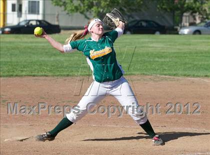 Thumbnail 3 in Kennedy @ Burbank photogallery.