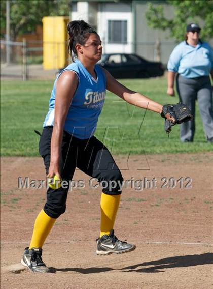 Thumbnail 2 in Kennedy @ Burbank photogallery.