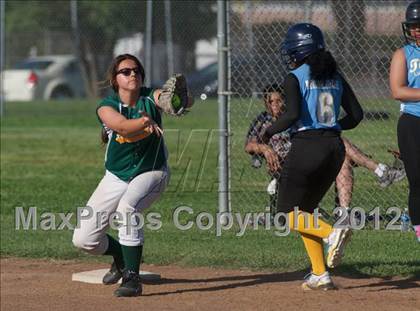 Thumbnail 2 in Kennedy @ Burbank photogallery.