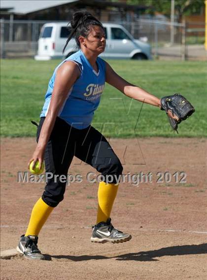 Thumbnail 2 in Kennedy @ Burbank photogallery.