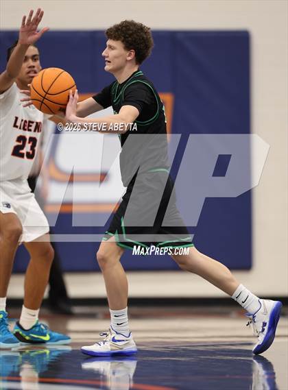 Thumbnail 2 in JV: Doherty @ Legend photogallery.