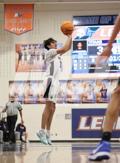 Thumbnail 3 in JV: Doherty @ Legend photogallery.