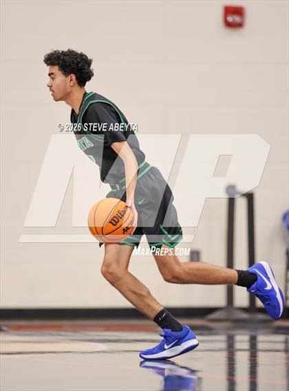 Thumbnail 1 in JV: Doherty @ Legend photogallery.