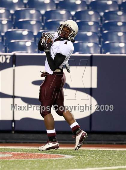 Thumbnail 1 in Canisius vs. St. Joseph's (Monsignor Martin AA Championship) photogallery.