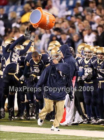 Thumbnail 3 in Canisius vs. St. Joseph's (Monsignor Martin AA Championship) photogallery.