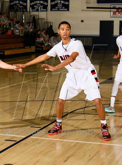 Thumbnail 1 in Rangeview vs. Loveland (Ralston Roundup) photogallery.