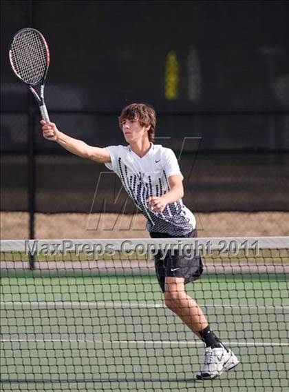 Thumbnail 2 in Shelbyville vs Pendleton Heights photogallery.