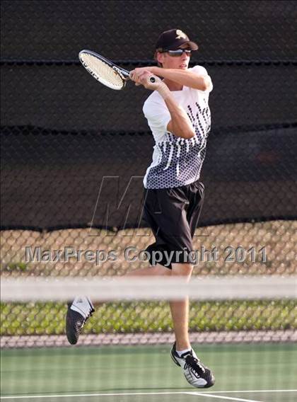 Thumbnail 1 in Shelbyville vs Pendleton Heights photogallery.