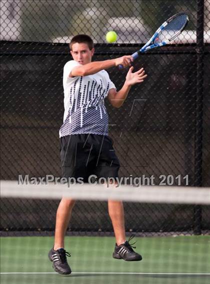Thumbnail 3 in Shelbyville vs Pendleton Heights photogallery.