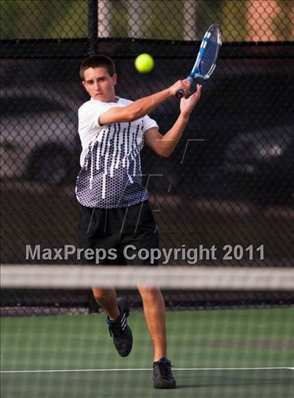 Thumbnail 2 in Shelbyville vs Pendleton Heights photogallery.