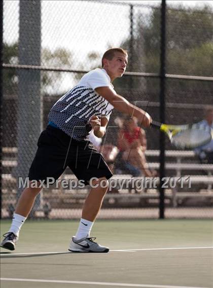 Thumbnail 3 in Shelbyville vs Pendleton Heights photogallery.