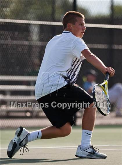 Thumbnail 3 in Shelbyville vs Pendleton Heights photogallery.