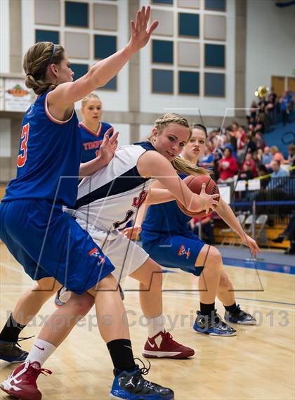 Thumbnail 1 in Springville vs. Timpview (UHSAA 4A Final) photogallery.