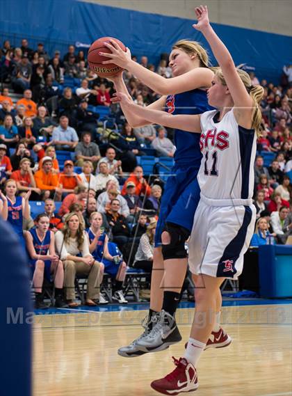 Thumbnail 3 in Springville vs. Timpview (UHSAA 4A Final) photogallery.