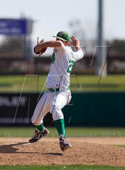 Thumbnail 3 in Orange Lutheran vs. St. Mary's photogallery.