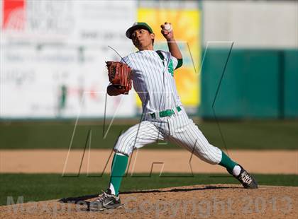 Thumbnail 3 in Orange Lutheran vs. St. Mary's photogallery.
