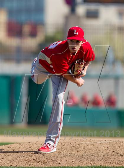Thumbnail 2 in Orange Lutheran vs. St. Mary's photogallery.