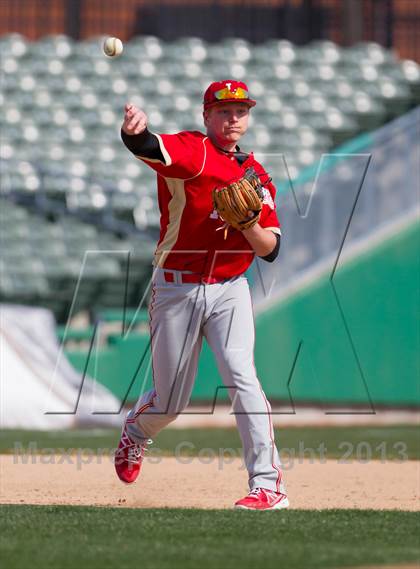 Thumbnail 1 in Orange Lutheran vs. St. Mary's photogallery.