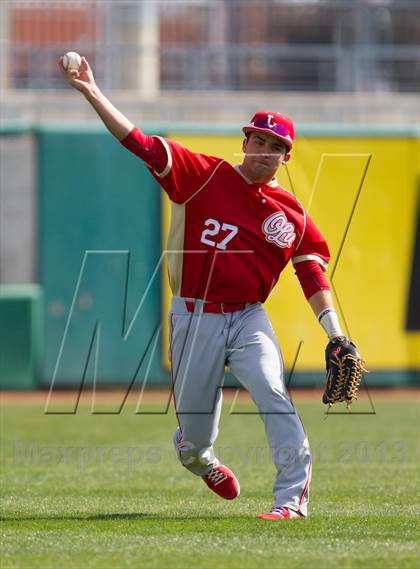 Thumbnail 2 in Orange Lutheran vs. St. Mary's photogallery.