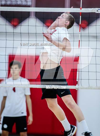 Thumbnail 2 in Notre Dame (SO) vs  Harvard-Westlake photogallery.