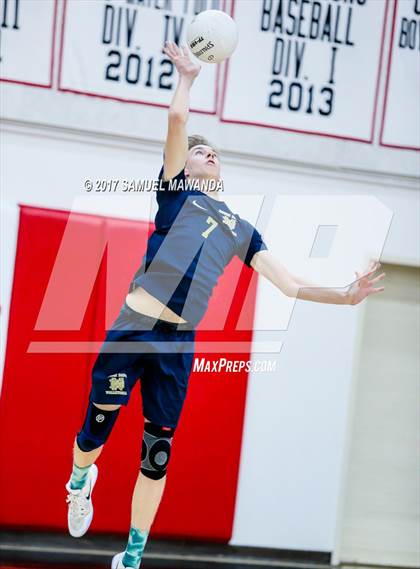 Thumbnail 1 in Notre Dame (SO) vs  Harvard-Westlake photogallery.