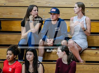 Thumbnail 2 in Notre Dame (SO) vs  Harvard-Westlake photogallery.