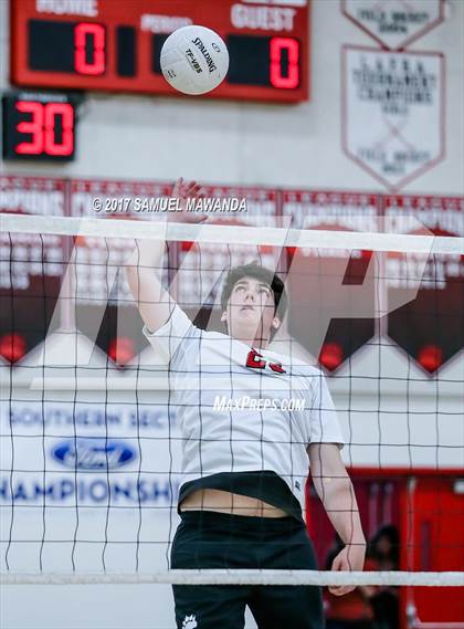Thumbnail 3 in Notre Dame (SO) vs  Harvard-Westlake photogallery.