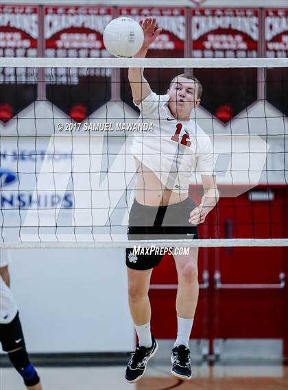 Thumbnail 1 in Notre Dame (SO) vs  Harvard-Westlake photogallery.