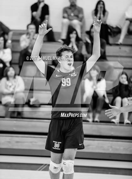 Thumbnail 3 in Notre Dame (SO) vs  Harvard-Westlake photogallery.