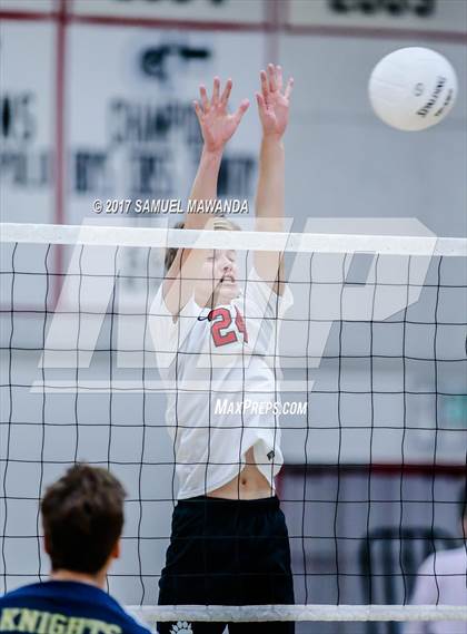 Thumbnail 1 in Notre Dame (SO) vs  Harvard-Westlake photogallery.