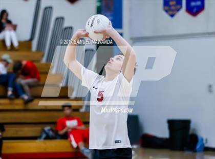 Thumbnail 3 in Notre Dame (SO) vs  Harvard-Westlake photogallery.