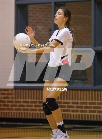 Thumbnail 3 in Collinsville vs. Trenton photogallery.