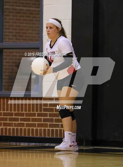 Thumbnail 2 in Collinsville vs. Trenton photogallery.