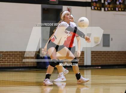 Thumbnail 2 in Collinsville vs. Trenton photogallery.