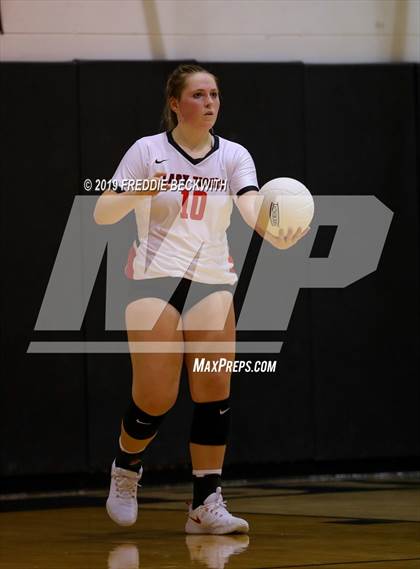 Thumbnail 1 in Collinsville vs. Trenton photogallery.