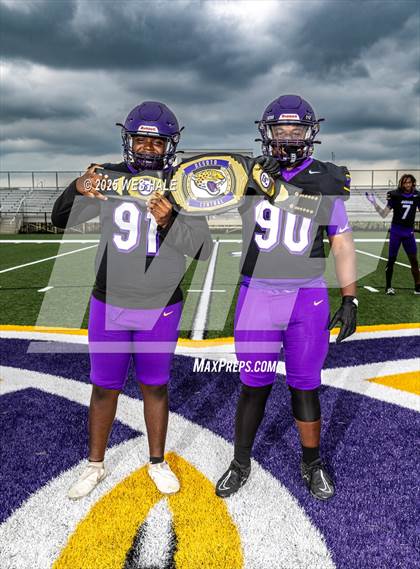 Thumbnail 3 in DeSoto Central (Team & Individual) photogallery.