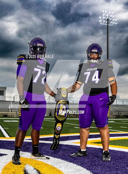 Thumbnail 2 in DeSoto Central (Team & Individual) photogallery.