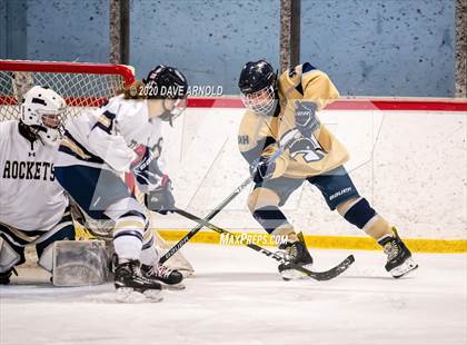 Thumbnail 2 in St. Mary's vs Needham (Hingham Showcase) photogallery.