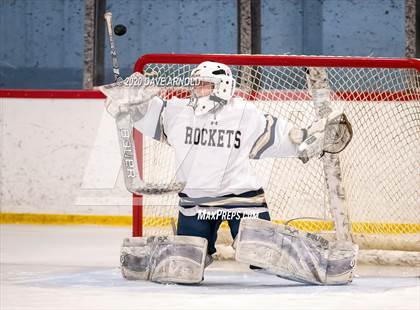 Thumbnail 3 in St. Mary's vs Needham (Hingham Showcase) photogallery.