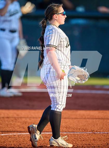 Thumbnail 3 in Waltrip @ Galena Park photogallery.