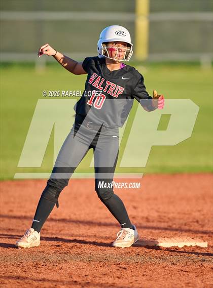 Thumbnail 1 in Waltrip @ Galena Park photogallery.