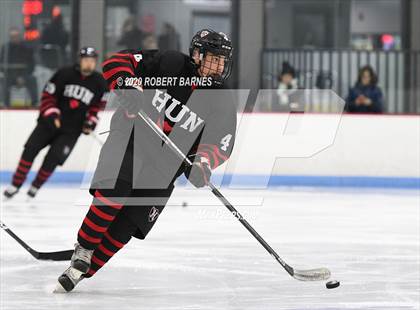 Thumbnail 3 in Wyoming Seminary College Prep @ Hun photogallery.