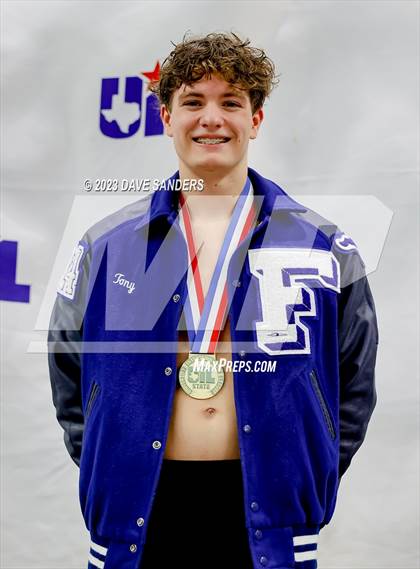 Thumbnail 1 in UIL 5A State Varsity Swim and Dive Finals photogallery.