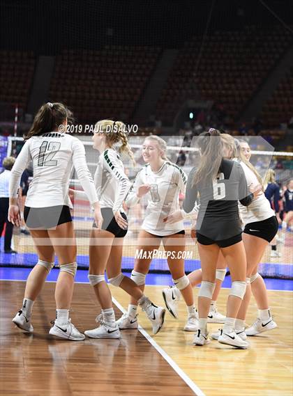 Thumbnail 3 in Coronado vs. D'Evelyn (CHSAA 4A Round 1) photogallery.
