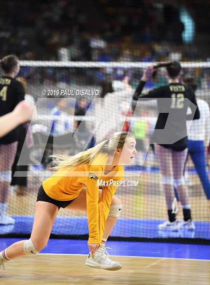 Thumbnail 2 in Coronado vs. D'Evelyn (CHSAA 4A Round 1) photogallery.