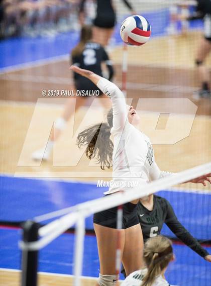 Thumbnail 2 in Coronado vs. D'Evelyn (CHSAA 4A Round 1) photogallery.